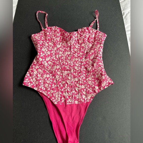 Zara Pink Floral Corset Bodysuit Bustier Size Medium - Picture 2 of 3